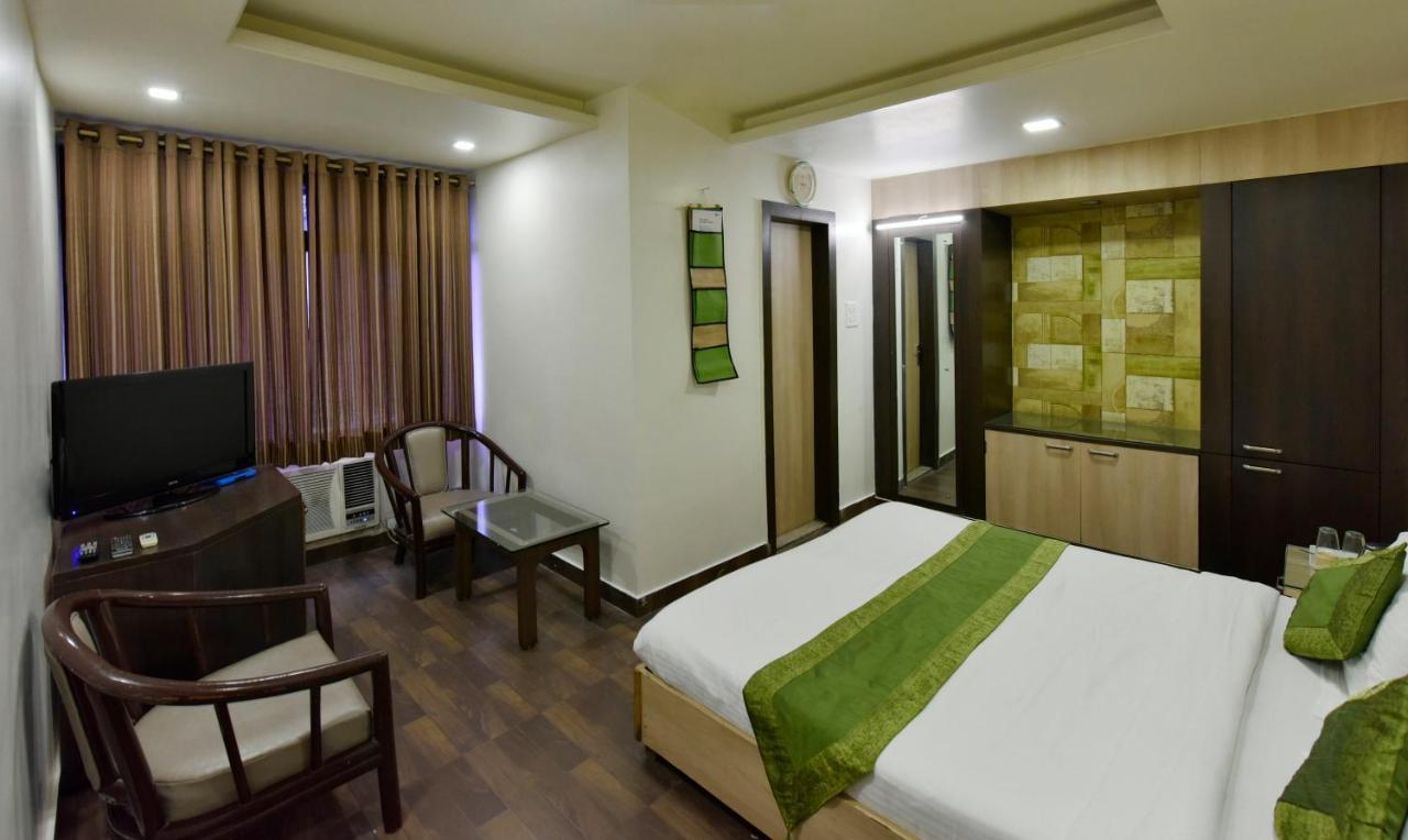 Hotel Kanishka Raipur  Exterior photo